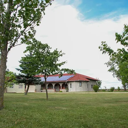 شقة Zsigo Tanya *