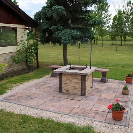 Zsigo Tanya * Kiskunfélegyháza